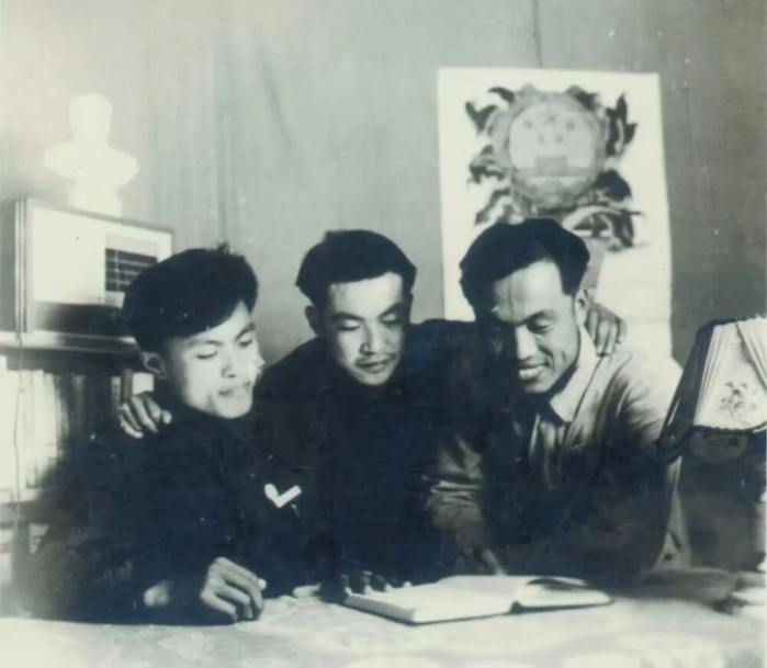 贲德1 贲德1